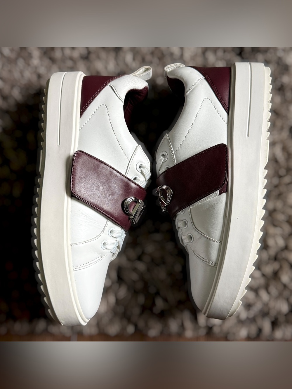 MICHAEL KORS Emmett Platform Sneaker Off-White & Burgundy Size 7 Women - Picture 3 of 14